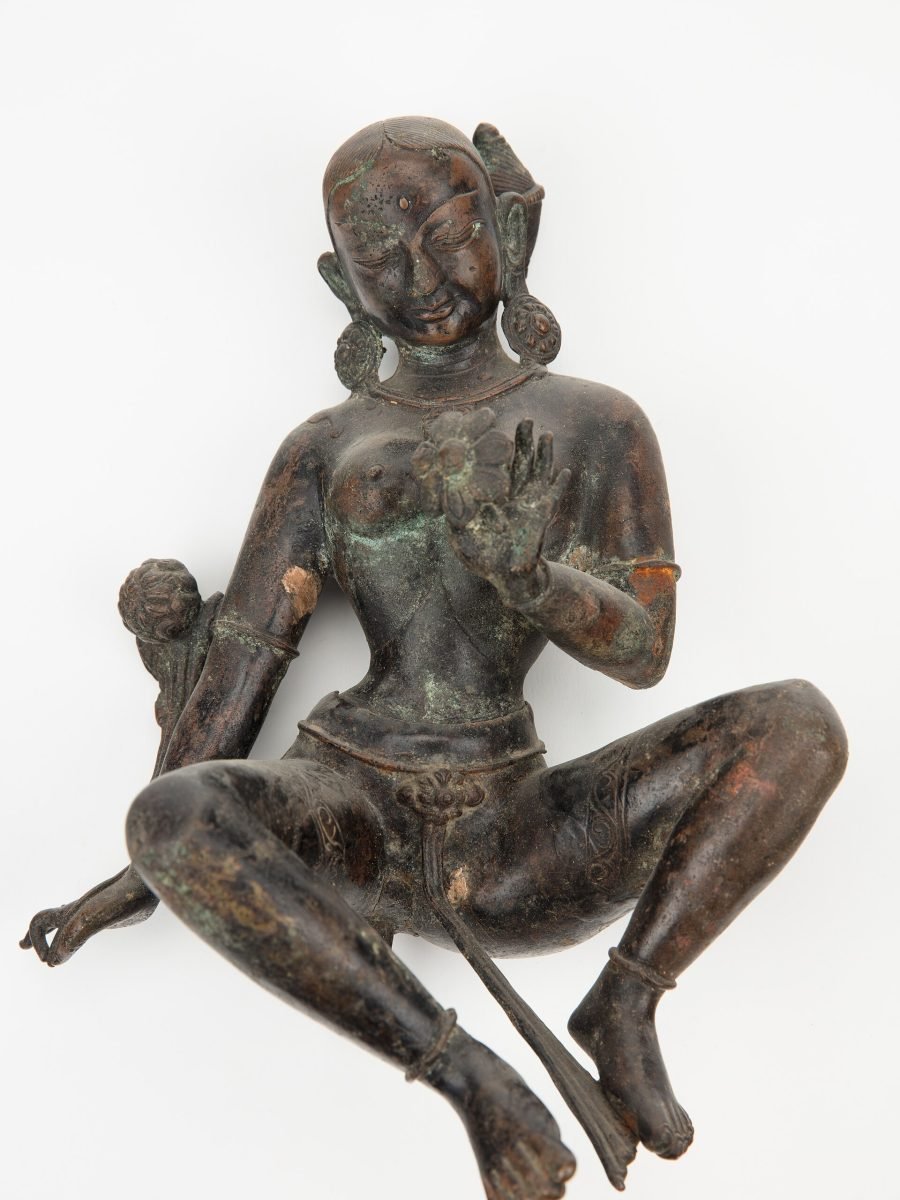 Statues & Metalwork